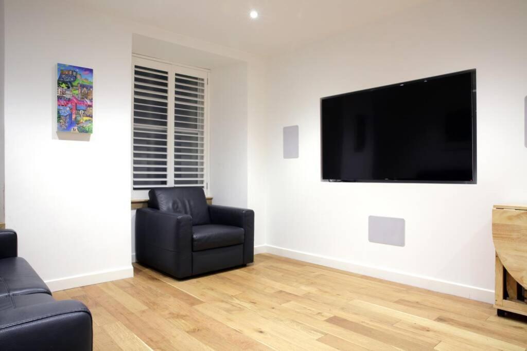 Turtle Apartment Edimburgo Esterno foto
