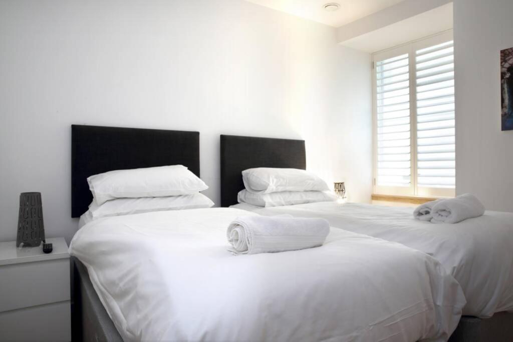 Turtle Apartment Edimburgo Esterno foto
