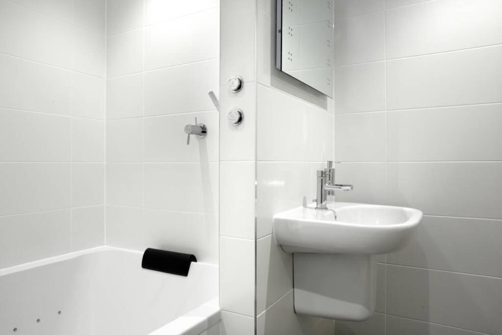 Turtle Apartment Edimburgo Esterno foto